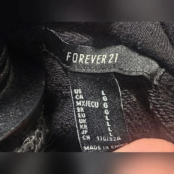 Forever 21 Women's Byee Byee Graphic Print Long Sleeve Crop Top Hoodie Large - Picture 7 of 10